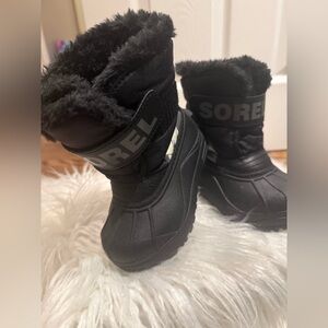 Sorel Black Snow Boots with Fur Trim
